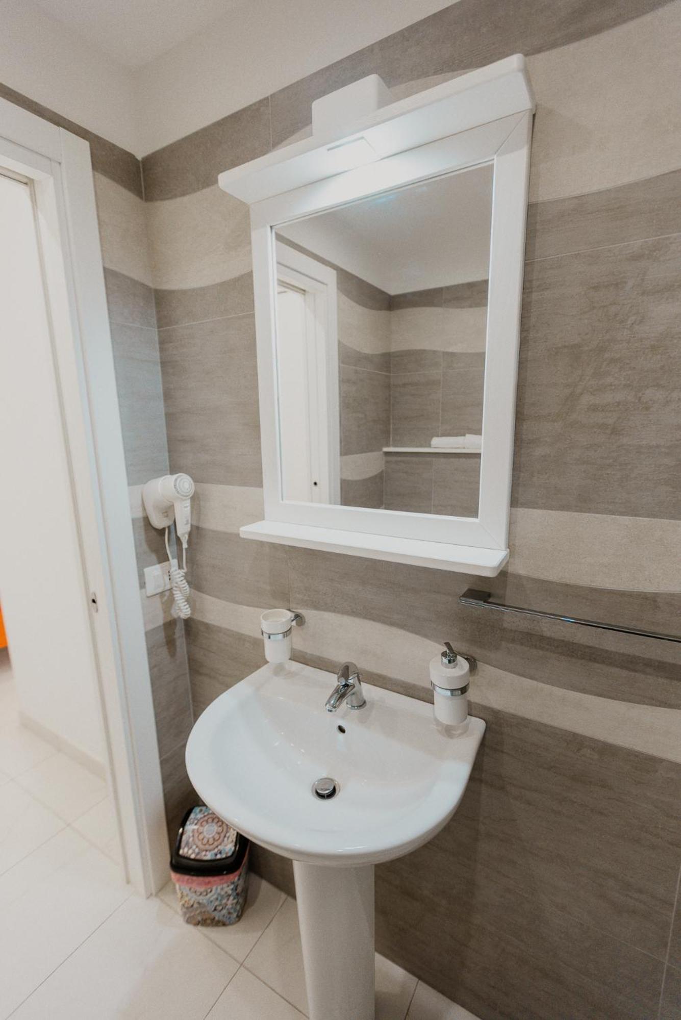 Residenza Kalios Panzió Tropea Kültér fotó