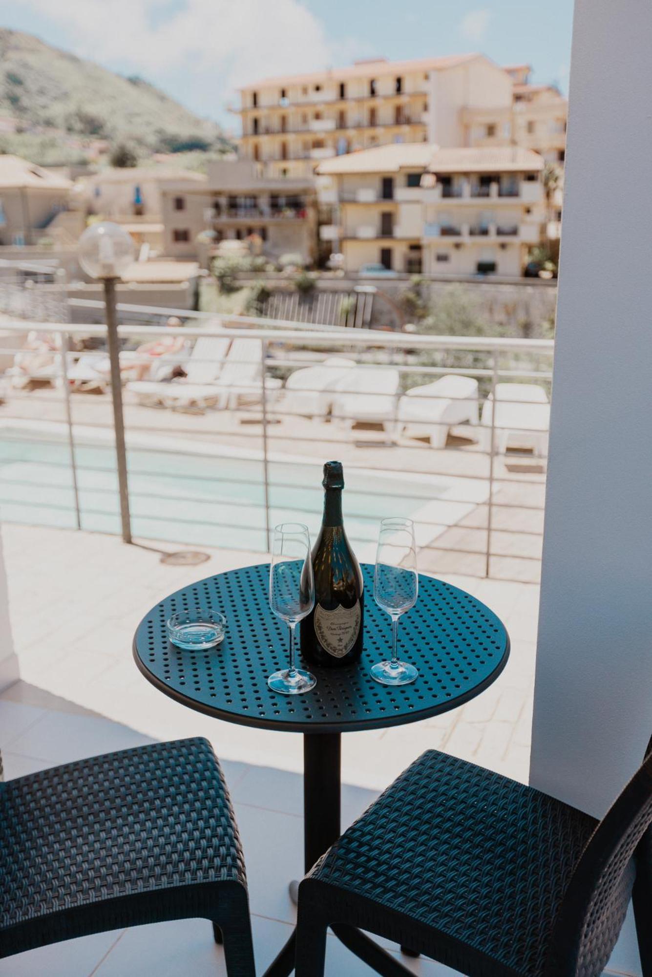 Residenza Kalios Panzió Tropea Kültér fotó