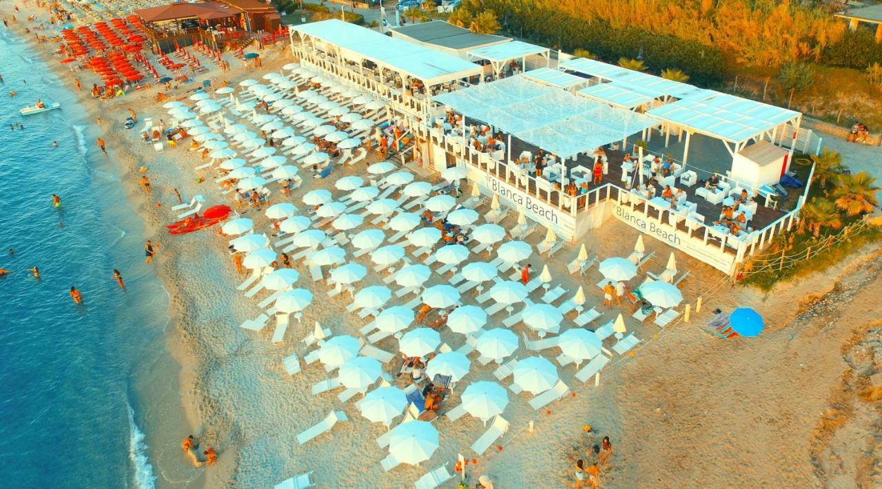 Residenza Kalios Panzió Tropea Kültér fotó